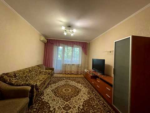 квартира за адресою Юрія Кондратюка вул. (Комунарівська), 10