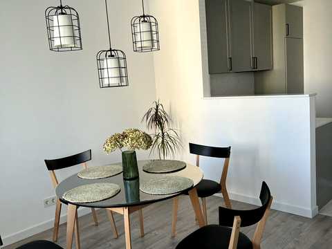 квартира за адресою Івана Крамського вул., 9