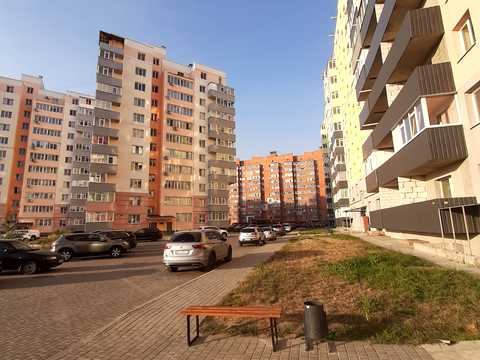 квартира по адресу Михаила Лушпы просп. (Космонавтів), 5