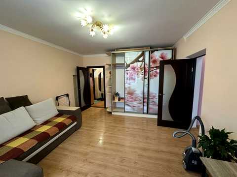 квартира по адресу Галицкая ул., 127