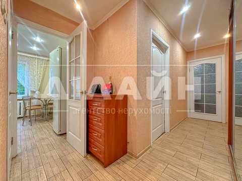 квартира за адресою Запорізька вул., 6