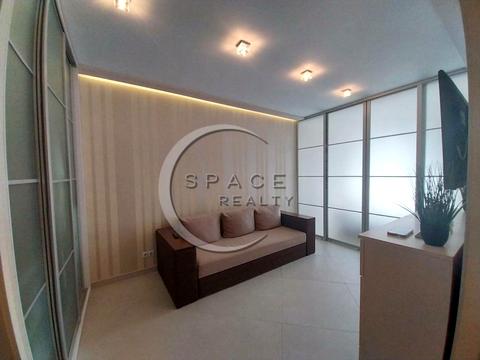 квартира за адресою Регенераторна вул., 4 к3