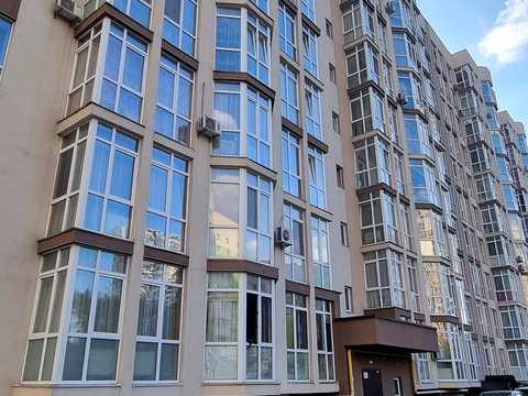 квартира за адресою Василя Симоненка вул., 117