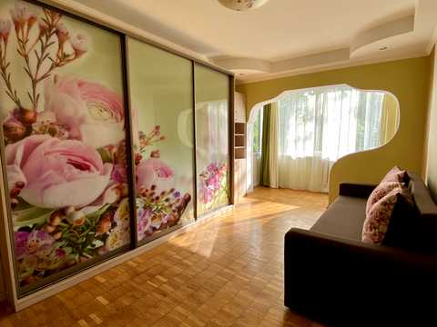 квартира по адресу Кубанской Украины ул. (Маршала Жукова), 45