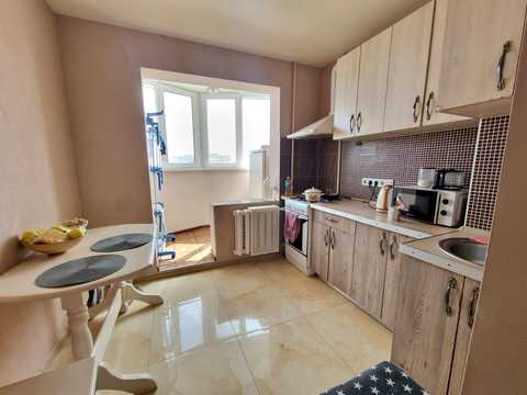 квартира за адресою Академіка Корольова вул., 74б