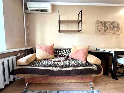 квартира за адресою Зодчих вул., 80