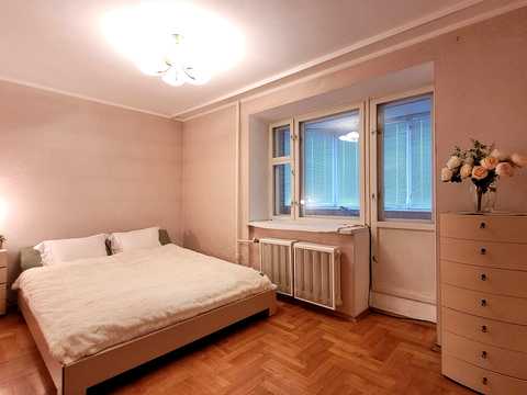 квартира по адресу Анны Ахматовой ул., 3