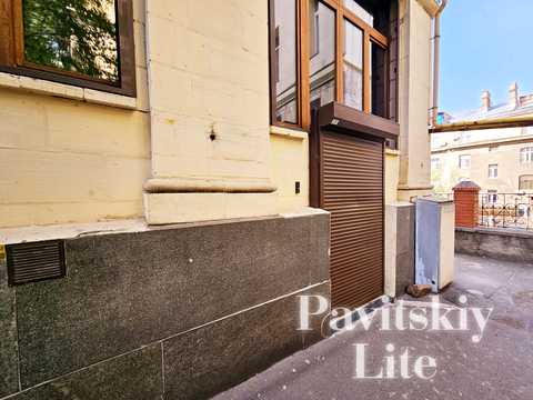 коммерческая по адресу Заньковецкой ул., 8
