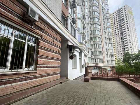 комерційна за адресою Степана Руданського вул., 4-6