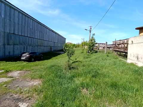 комерційна за адресою смт. Клевань, вул. Центральна, 32а