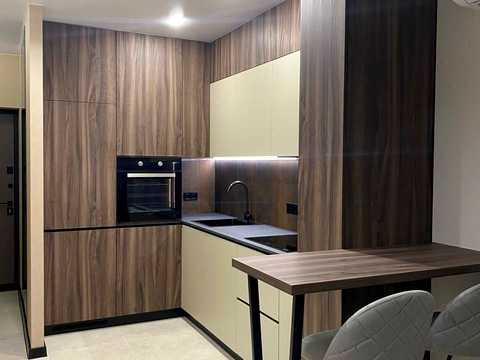 квартира за адресою Космічна вул., 5
