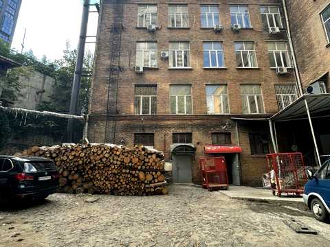 коммерческая по адресу Глубочицкая ул., 2