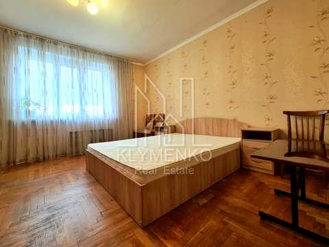 квартира за адресою Братиславська вул., 13