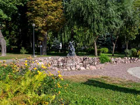 комерційна за адресою Терещенківська вул., 13