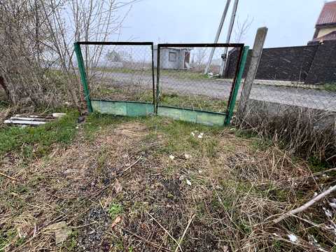 участок по адресу 