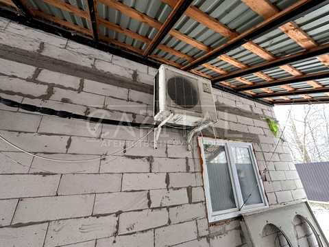 коммерческая по адресу Дарницький, 1