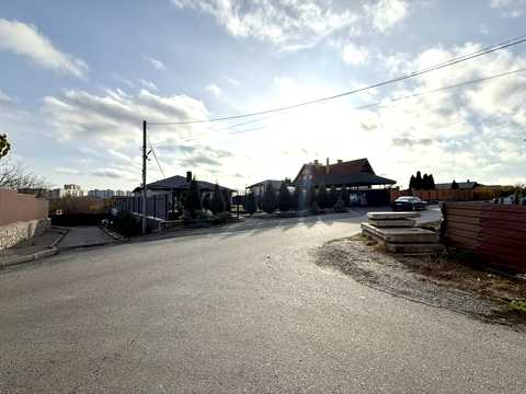 ділянка за адресою Світанковий пров., 10