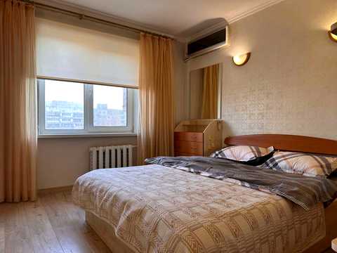 квартира по адресу Героев просп., 4