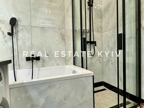 квартира за адресою Бульварно-Кудрявська вул. (Воровського), 15