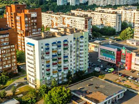 квартира за адресою Євгена Коновальця бульв. (Маршала Конєва), 1Б