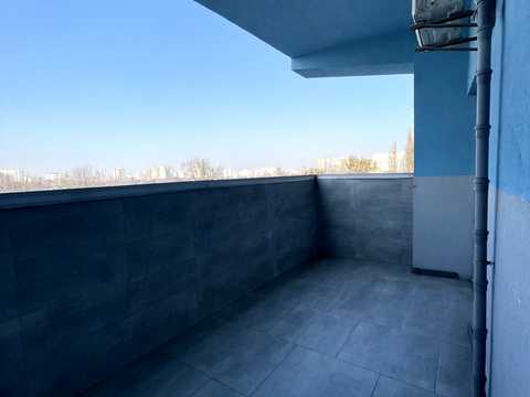комерційна за адресою Ушинського вул., 40