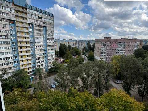 квартира по адресу Юрия Кондратюка ул. (Комунарівська), 16
