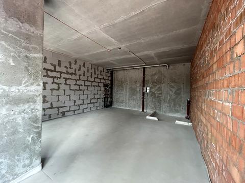 комерційна за адресою Набережна Перемоги вул., 128