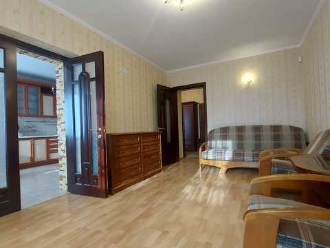 квартира за адресою Юрія Литвинського вул. (Російська), 64