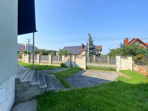 будинок за адресою Лісна вул.