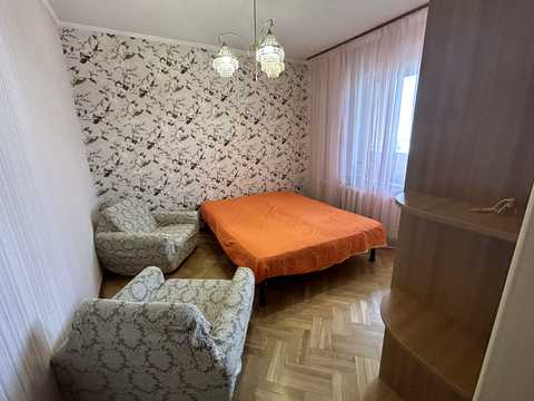 квартира за адресою Левка Лук'яненка вул. (Маршала Тимошенка), 33/35