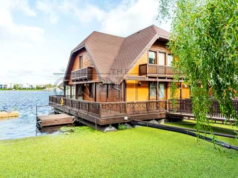 будинок за адресою с. Вишеньки, Бориспільський