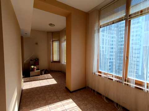 квартира за адресою Тіниста вул., 15