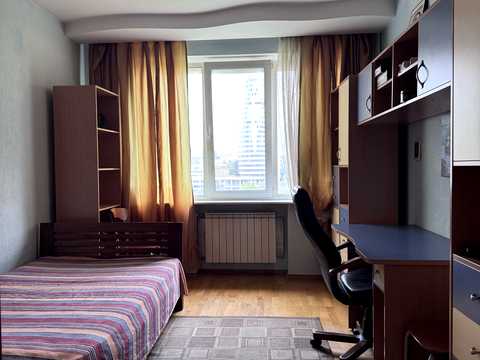 квартира за адресою Старонаводницька вул., 8