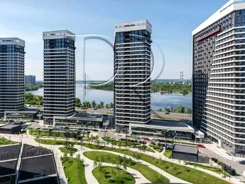 квартира за адресою Причальна вул., 10