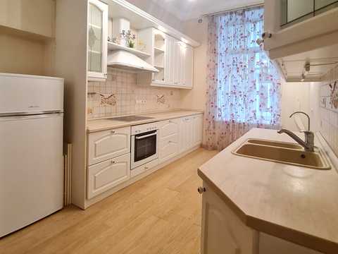 квартира за адресою Тарасівська вул., 6-А
