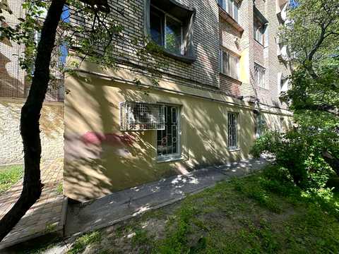 коммерческая по адресу Саксаганского ул., 45