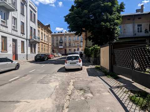 коммерческая по адресу Якова Остряницы ул., 4