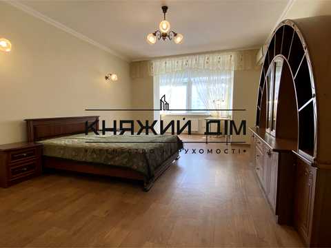 квартира по адресу Юлии Здановской ул. (Ломоносова), 54