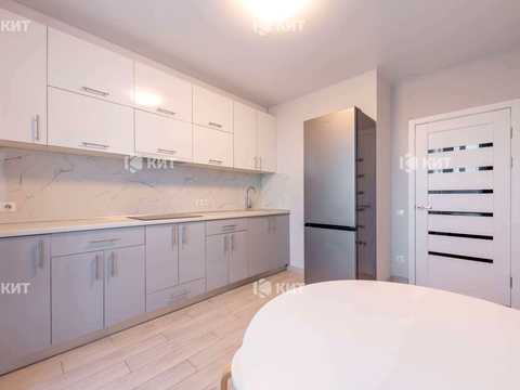 квартира за адресою Козакевича вул., 25
