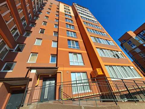 квартира за адресою Степана Бандери просп., 83 Е
