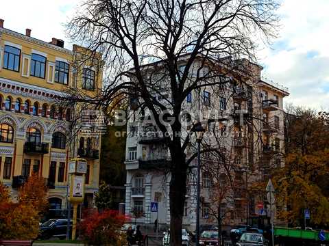 комерційна за адресою Архітектора Городецького вул., 17/1
