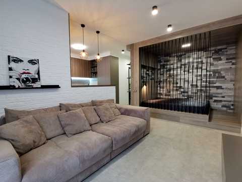 квартира за адресою Регенераторна вул., 4