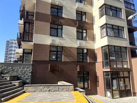 коммерческая по адресу Олександра Олеся ул., 2-А