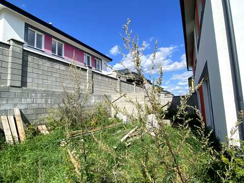 дом по адресу Кулика і Гудачека ул. (Макарова)