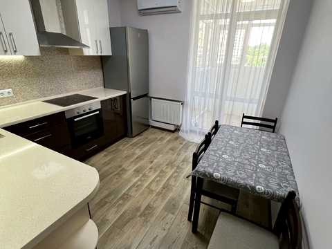 квартира за адресою Кахи Бендукідзе вул., 4В