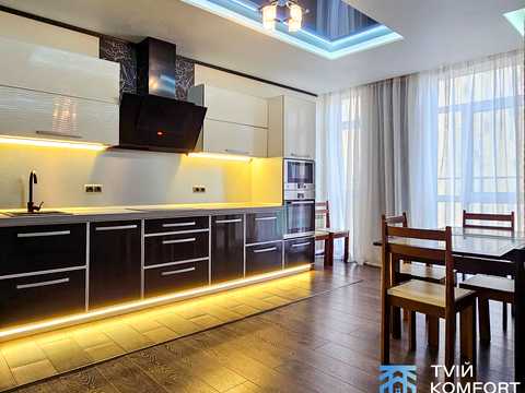 квартира за адресою Регенераторна вул., 4 к7