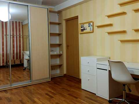 квартира по адресу Старокиевская ул., 25