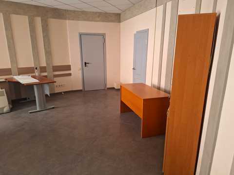 комерційна за адресою Київ, Борщагівська вул., 145