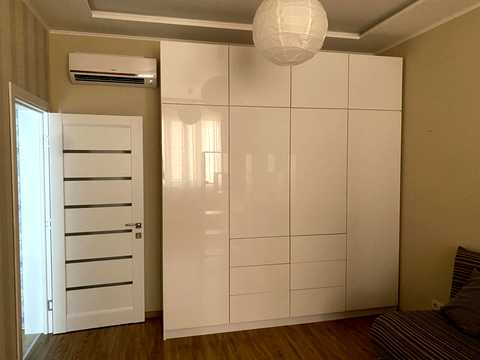 квартира за адресою Середньофонтанська вул., 35