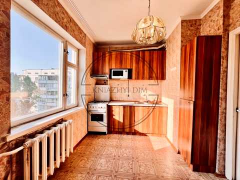 квартира за адресою Йорданська вул. (Лайоша Гавро), 9
